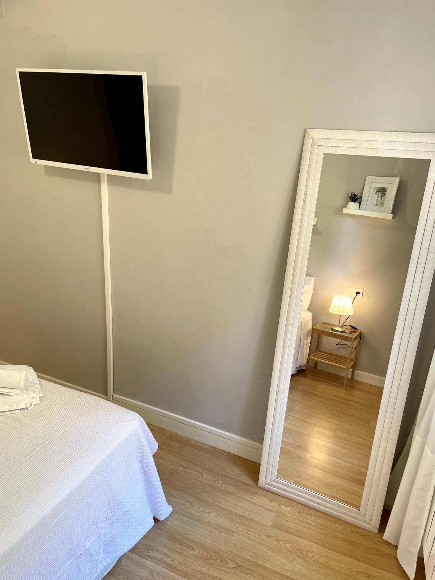 Apartamento Ruta Del Veleta Cenes De La Vega Exterior foto